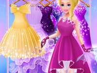 Play Cinderella Dress Up Girl Games now!